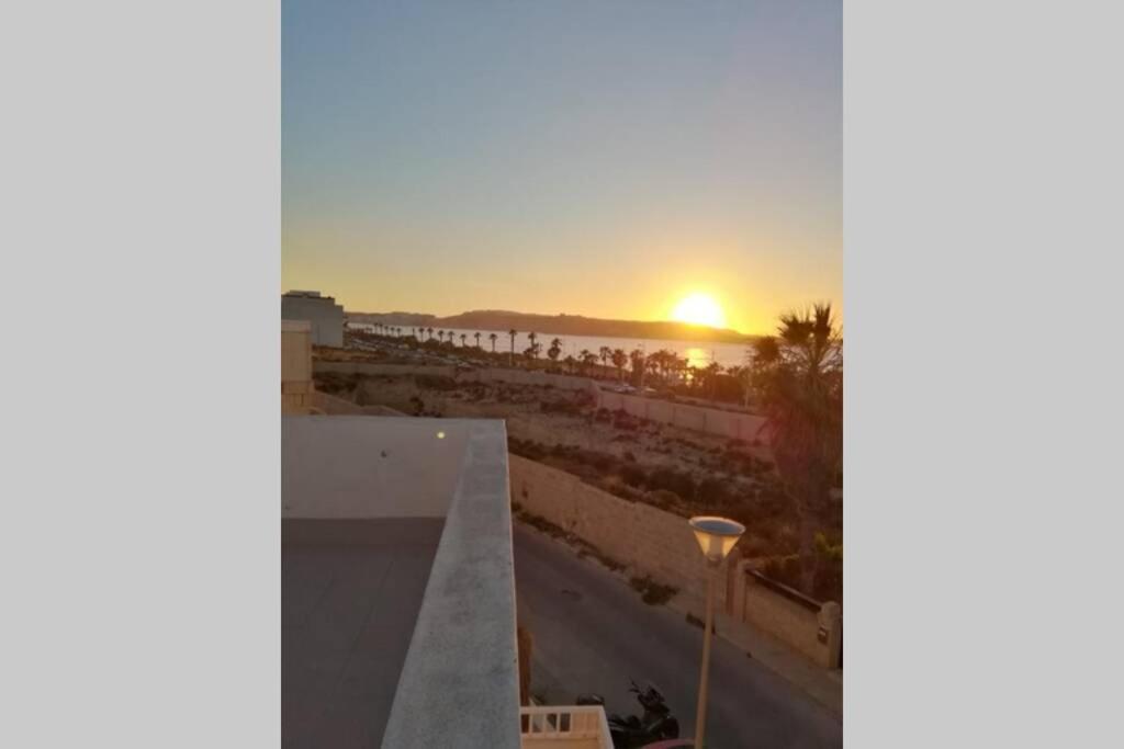 Apartment Sunshine Holiday 5 With Spectacular Seaviews *