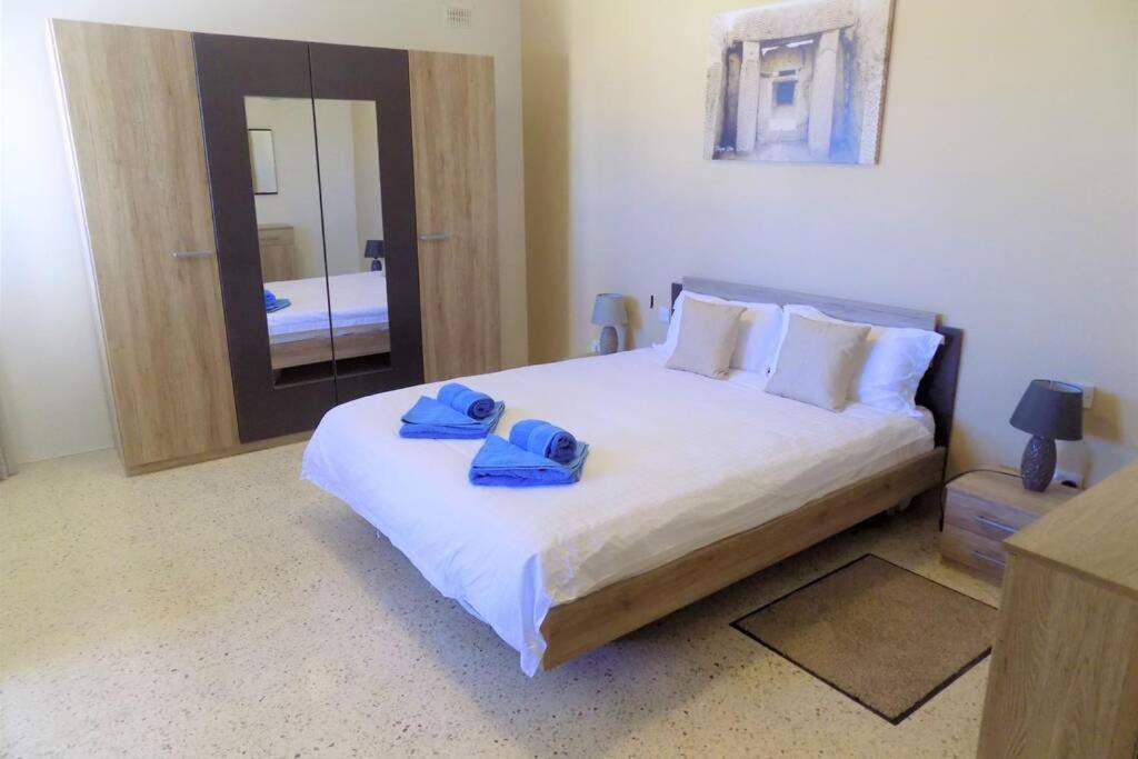 Apartment Sunshine Holiday 5 With Spectacular Seaviews St. Paul's Bay