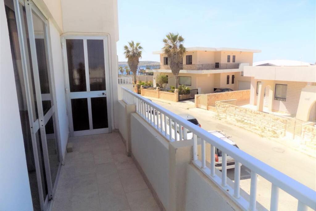 Sunshine Holiday 5 With Spectacular Seaviews Apartment