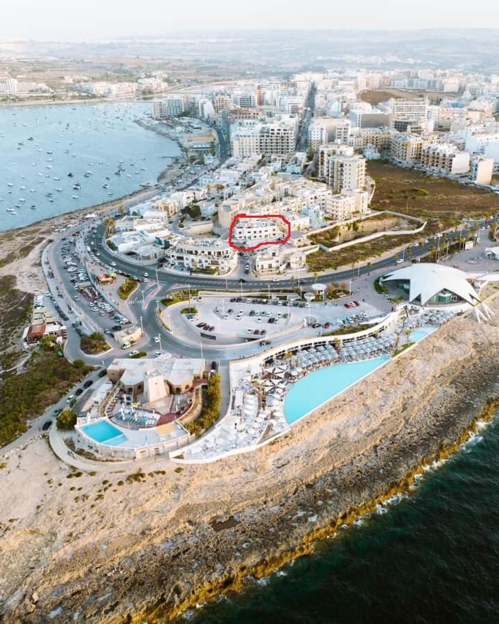 Sunshine Holiday 5 With Spectacular Seaviews *