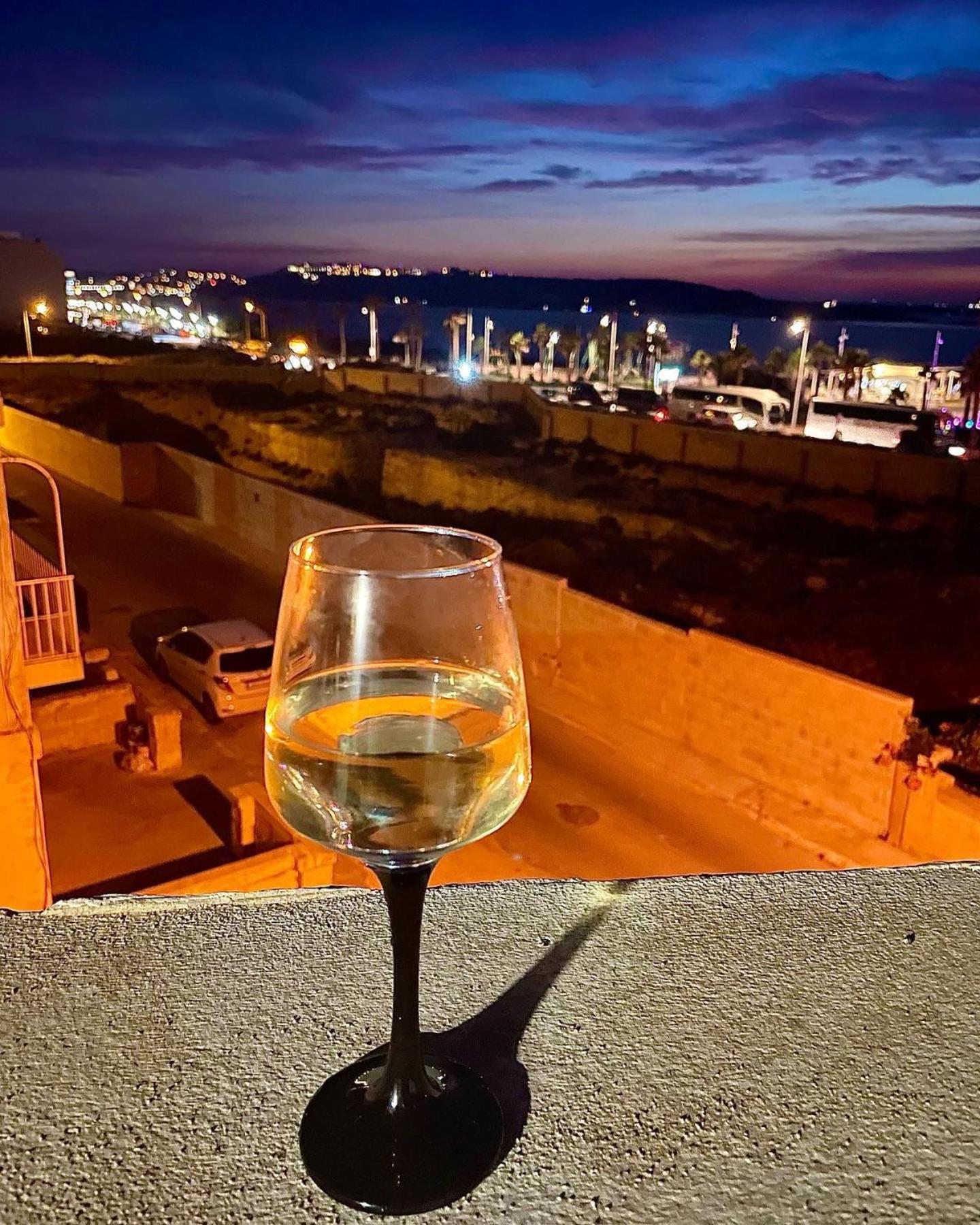 Apartment Sunshine Holiday 5 With Spectacular Seaviews St. Paul's Bay